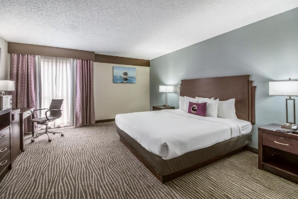 Clarion Hotel Jackson Northwest image 25