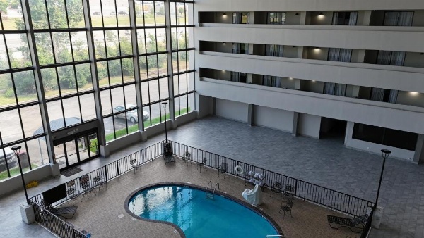 Clarion Hotel Jackson Northwest image 27